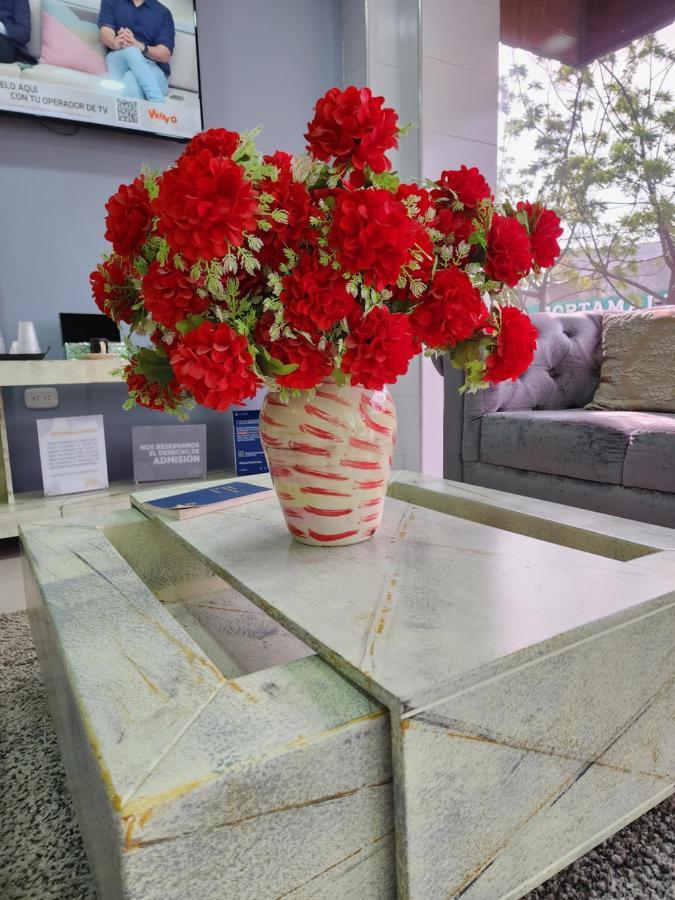 Hotel Quarta Avenida Montería 외부 사진